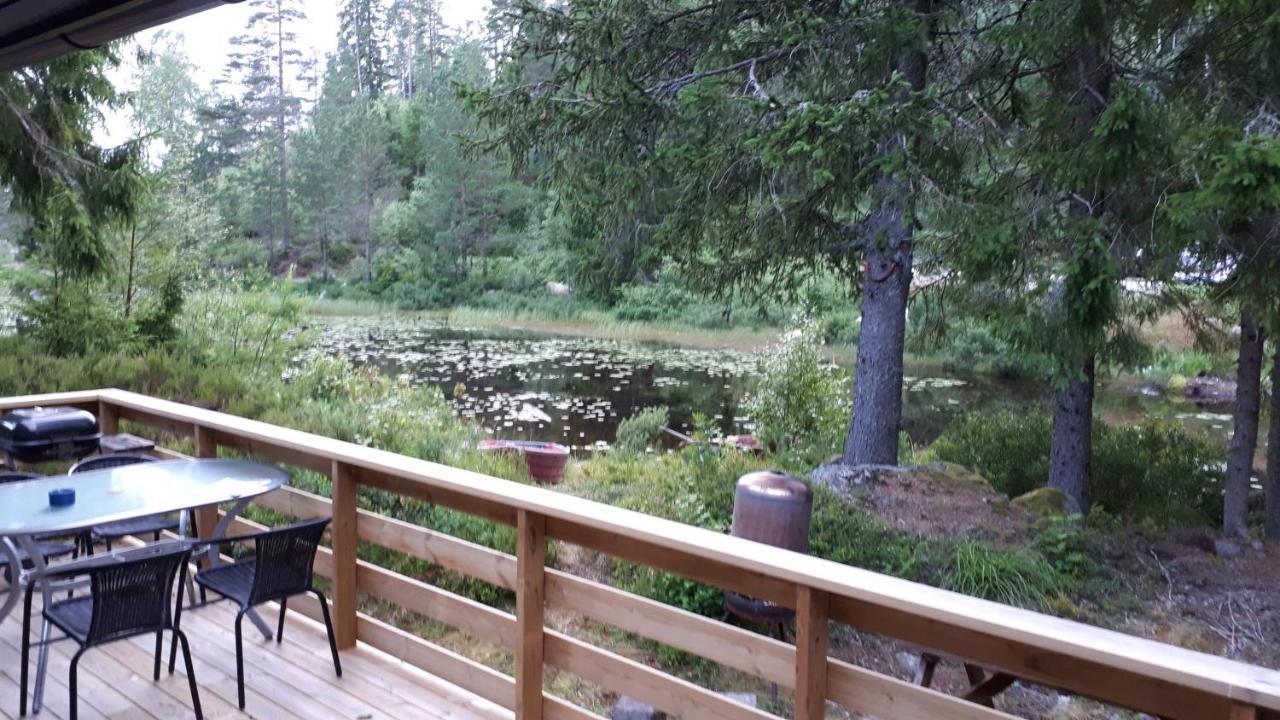 Granheim Hytte Med 2 Soverom Birkeland Екстериор снимка